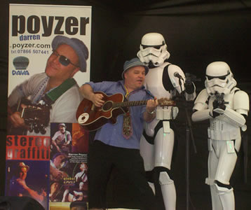 Darren Poyzer and Star Wars Stormtroopers - Acoustic Festival of Britain 2009